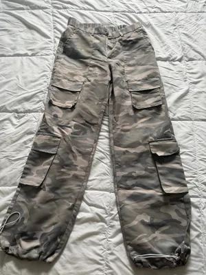 Shein Camo Cargo Pants thumbnail 1