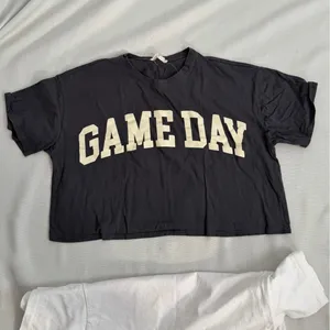 Game Day/Batter Batter‎ Cropped Tees size small thumbnail 3