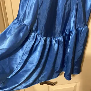 Vintage Kathryn blue silky skirted nightgown, size large thumbnail 4