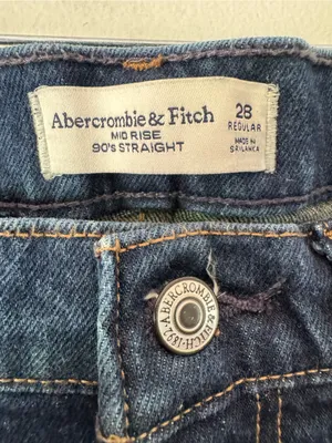 Abercrombie & Fitch Mid Rise 90s Straight Leg Jeans Women’s Size 28 Dark Wash thumbnail 5