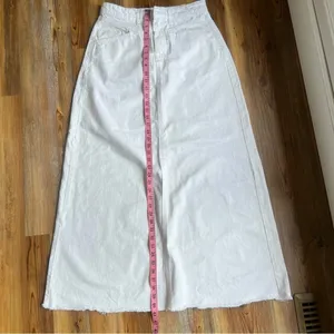 We The Free NEW Women’s Come As You Are White Denim Maxi Skirt Size 0 #C24118 thumbnail 4