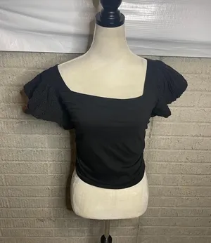 NWT EXPRESS‎ Women's Black Tie Back Puff Sleeve Eyelet Blouse Shirt Size S thumbnail 1