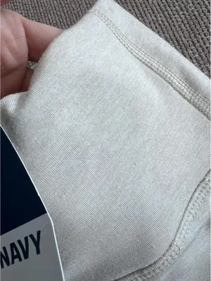 New Old Navy Cloudsoft Leggings thumbnail 4