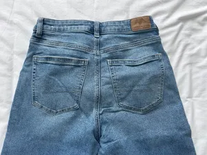 American Eagle Jeans thumbnail 3