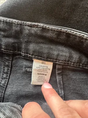 H&M jeans thumbnail 3