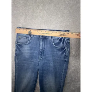 Pilcro The Icon Flare Jeans 29 Medium Blue Denim High Rise Anthropologie Distres thumbnail 8