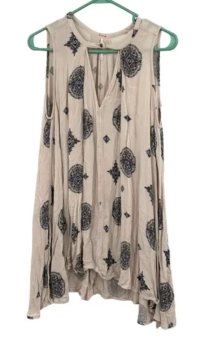 Free People‎ Size Small Tunic Tan Medallion Sleeveless V Neck Drape Sheath Loose thumbnail 1