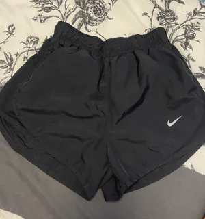 Black Nike Shorts thumbnail 1