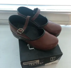 Dansko Shoes thumbnail 4