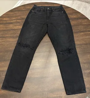 American Eagle Black Distressed Mom Jeans Size 4 thumbnail 1