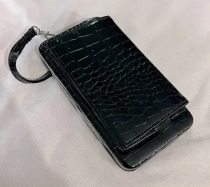 Black Crocodile wristlet thumbnail 1