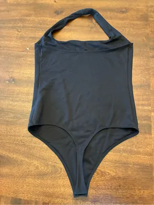 Abercrombie and Fitch Halter Bodysuit Women’s Medium Black Tank Top thumbnail 3
