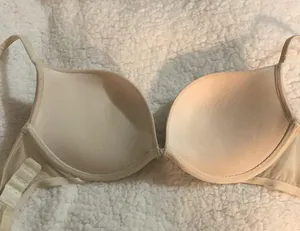 Victoria’s Secret Bra thumbnail 3