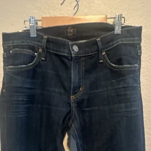 Citizens of Humanity Women's Slim Bootcut Dark Wash Blue Denim Jeans Size 28 thumbnail 2