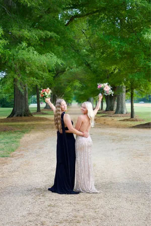 prom dress Gold Size 2 thumbnail 4