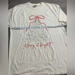Comfort Colors Cream Tee with Festive Bow Tree Design thumbnail 5