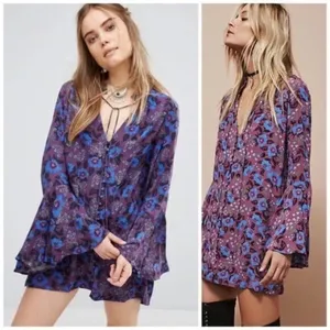 Free People Wine Purple Blue Boho Floral Mystery Bell Sleeve Tunic Blouse thumbnail 2