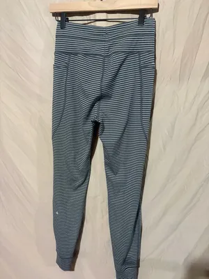 Halara joggers thumbnail 3