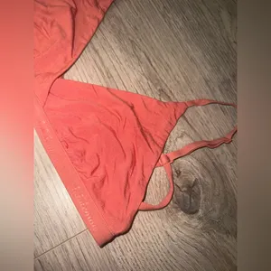 Lululemon Strappy Triangle Bralette Rustic Coral Size XS thumbnail 5