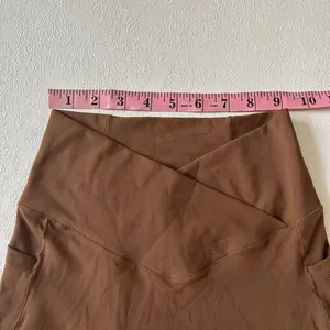 Halara Brown High Waisted Leggings Yoga Pants Buttery Soft Stretch Activewear Si thumbnail 5