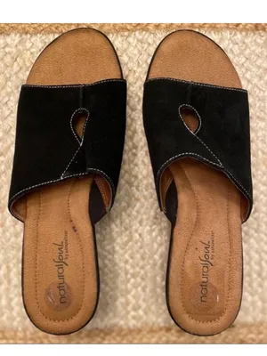 Naturalizer Women’s Natural Soul Black Hoover Suede Keyhole Slide Wedge Sandals Size 10 thumbnail 2