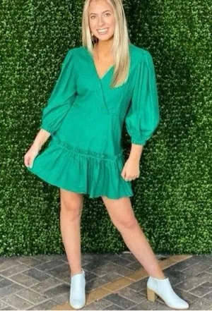 Karlie Emerald V-Neck Ruffle Mini Dress Size S 90% Ramie 10% Cotton 100% Rayón thumbnail 1