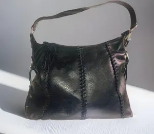 Lina tassel handbag thumbnail 1