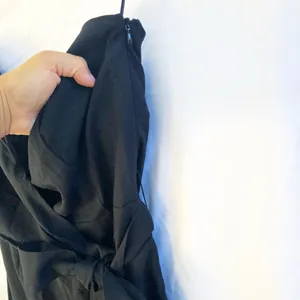 Astr The Label | Nwt Zion Strapless Tie Waist Wide Leg Jumpsuit In Black Large thumbnail 10