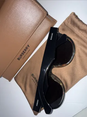 Burberry women’s Black Sunglasses with Brown Case and Pouch thumbnail 5
