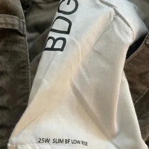 BDG (Urban Outfitters)‎ Corduroy Pants- Brown 25W Slim Boyfriend Low Rise thumbnail 5