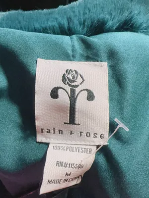 The Comfy rain + rose TEAL GREEN faux fur long sleeve jacket with pockets soft warm comfy New with tag Smoke and pets free Same day shipping Faux fur: No ANIMALS WERE HARMED IN THE MAKING OF THIS FASHION THIS GARMENT HAS BEEN HANDCRAFTED BY Rain + Rose STAFF FOR YOUR COMFORT thumbnail 10
