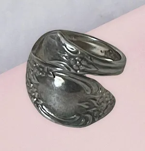 Vintage WM.A Rogers Oneida Silver Spoon Ring thumbnail 1