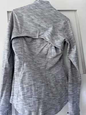 Define Lululemon Jacket thumbnail 2