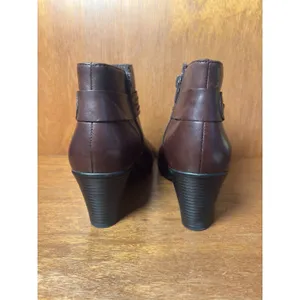Clarks Dark Brown Leather Ankle Boots Studded Strap Side Zip Size 9 thumbnail 9