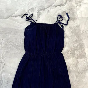 1970s True Vintage Navy Blue‎ Pleated Peasant Tank Tie Strap Dress Medium thumbnail 3