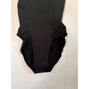 SKIMS Sculpting Bodysuit Mid Thigh Onyx Black Size S Shapewear Compression thumbnail 5