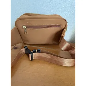 Zofrin‎ Brown Caramel Fanny Pack/Crossbody Unisex Multi Use Travel Vacation thumbnail 4