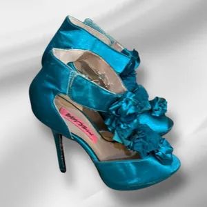 Betsey Johnson Florely‎ Heels thumbnail 3