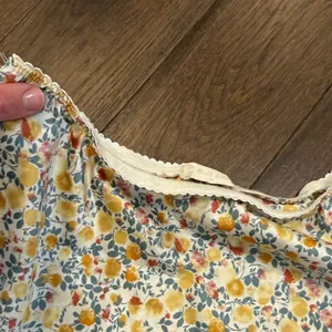 Altr’d State Yellow Floral Mini Skirt Medium - C27-037 thumbnail 3