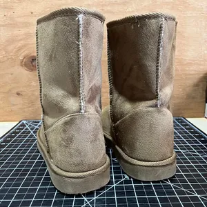 Unbranded Women's Tan and Brown Boots thumbnail 3
