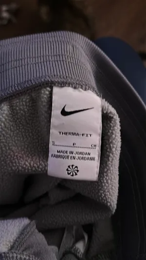 Grey Nike pants Therma-fit thumbnail 3