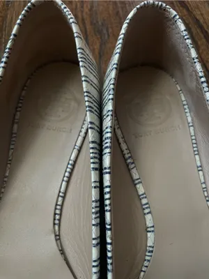 Tory Burch Reva Snakeskins Flats Size 8M thumbnail 4
