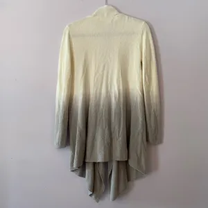 Barefoot Dreams Cozychic Lite White Gray Ombre Cardigan Sweater Small / Medium thumbnail 5