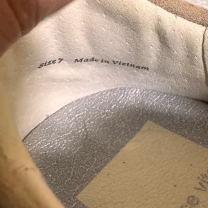 Dolce Vita Womens Perforated Leather Suede Low Top Sneakers Cream Tan Size‎ 7 thumbnail 5