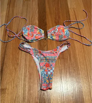 Coastal bikini set Multiple Size M thumbnail 1