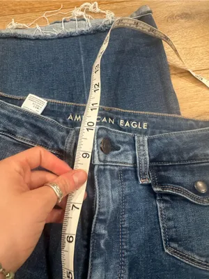AMERICAN EAGLE Western Stretchy High-rise Bareback Raw Hem Flare Jeans | Size 6 thumbnail 6