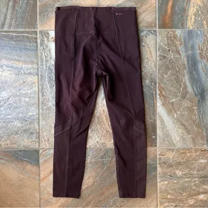 New Balance Dry Leggings Bundle Women's Size Medium Black and Maroon thumbnail 4