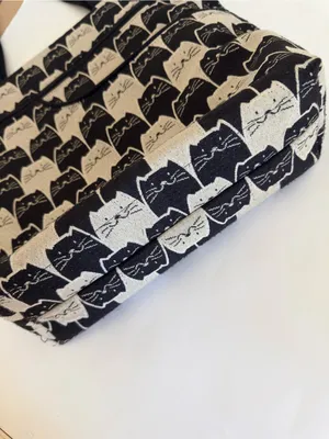 Danny K. Isabella Cat Print Tote Shoulder Bag Tapestry Zip Pockets Black Cream thumbnail 5