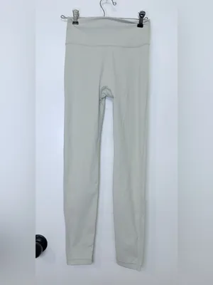 PAVOI High Waisted Scrunch Leggings Women’s Medium Bone Ivory Yoga Gym Pants thumbnail 2
