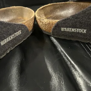 Birkenstock Women's Felt Clogs in Dark Gray thumbnail 5